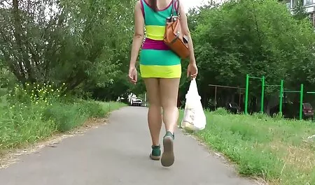 Brunette alyssa milano film x à un moment donné