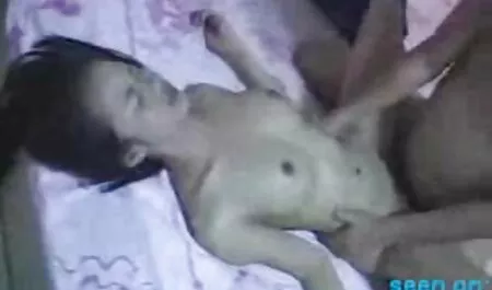 Diana aime actrice porno eva les chiens debout.