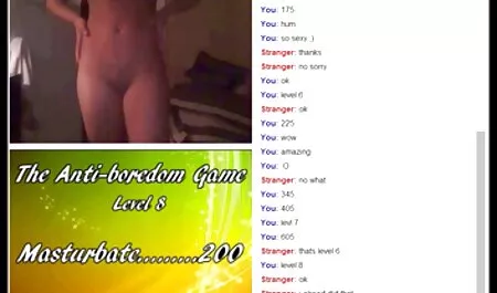 Ils ont mis une films pornographiques en français courtepointe dans le grenier et ont commencé à faire un travail analgésique.