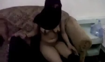 Cummed avec un robuste Anal garçon et avec une longue bite film x amateur gratuit