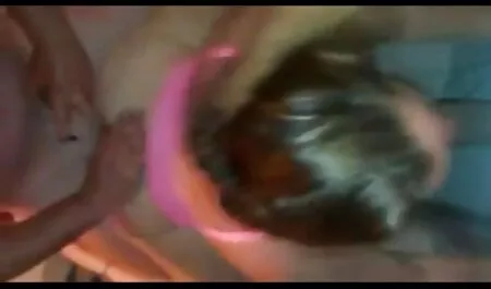 Fille amicale déchirure Vierge film porne xx