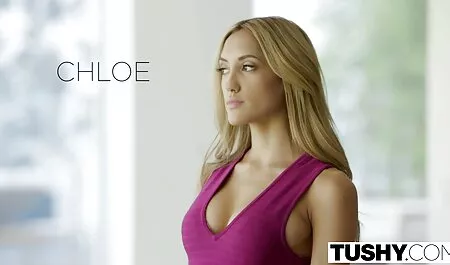 Russe blonde Sasha se nikita actrice x frotte la chatte