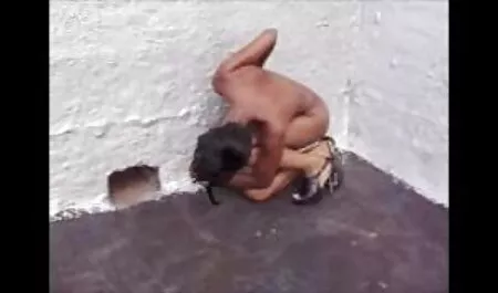 Une blonde polonaise avec un gros film x gratuit sodomie cul juteux pour allaiter.