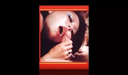 Golden hairy skinny Liu Lulu est un membre de sucer des crustacés debout. le film porno français